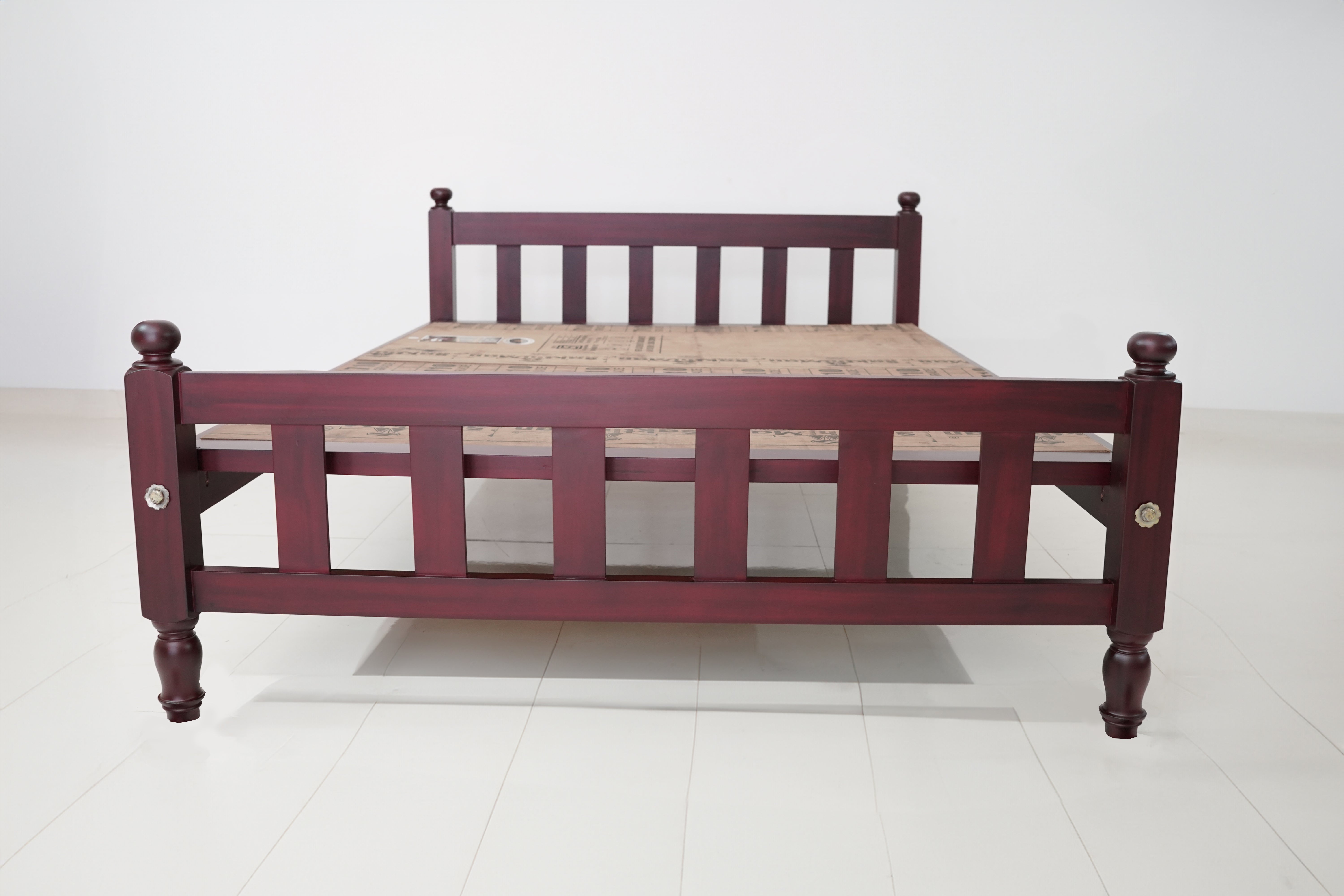 White Cedar Wood Bed