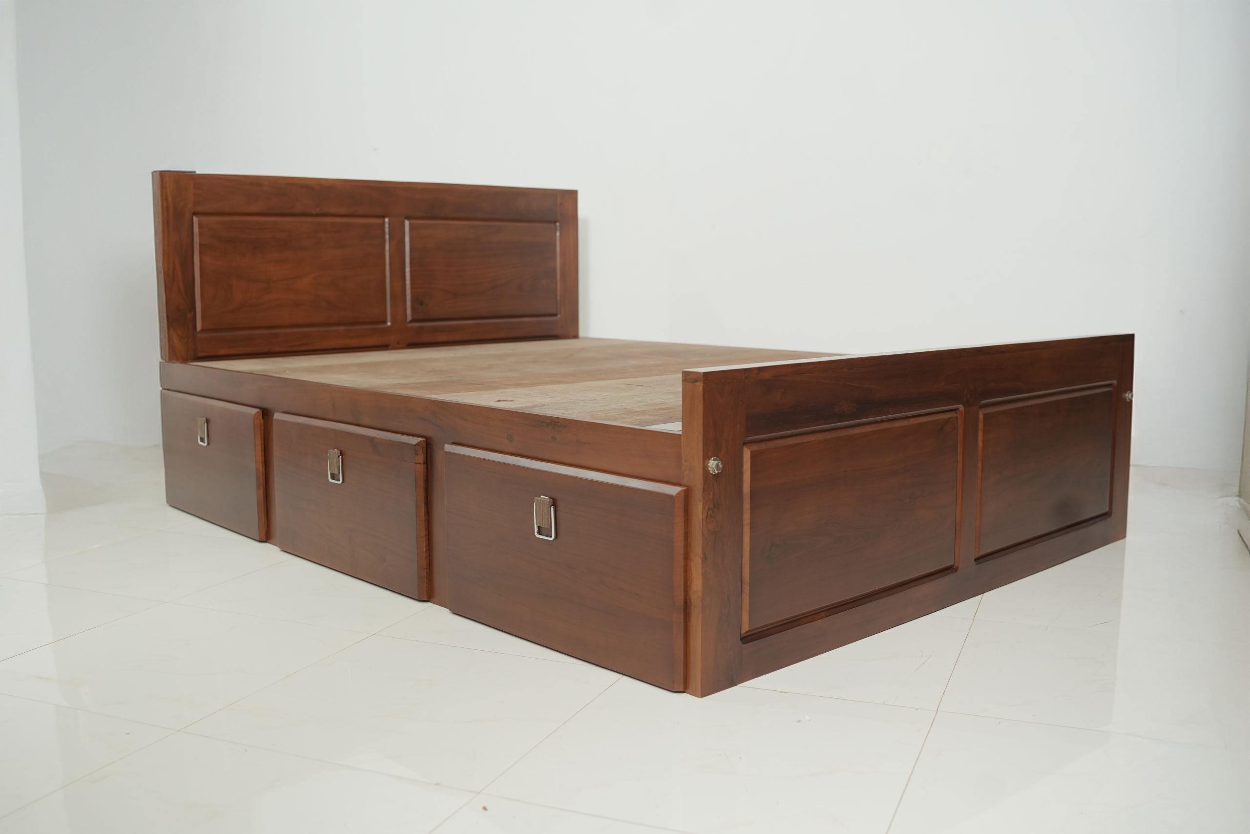 Premium Teakwood – Storage Bed