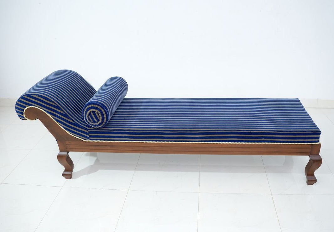 #A1 Castor – Teak Wood Diwan