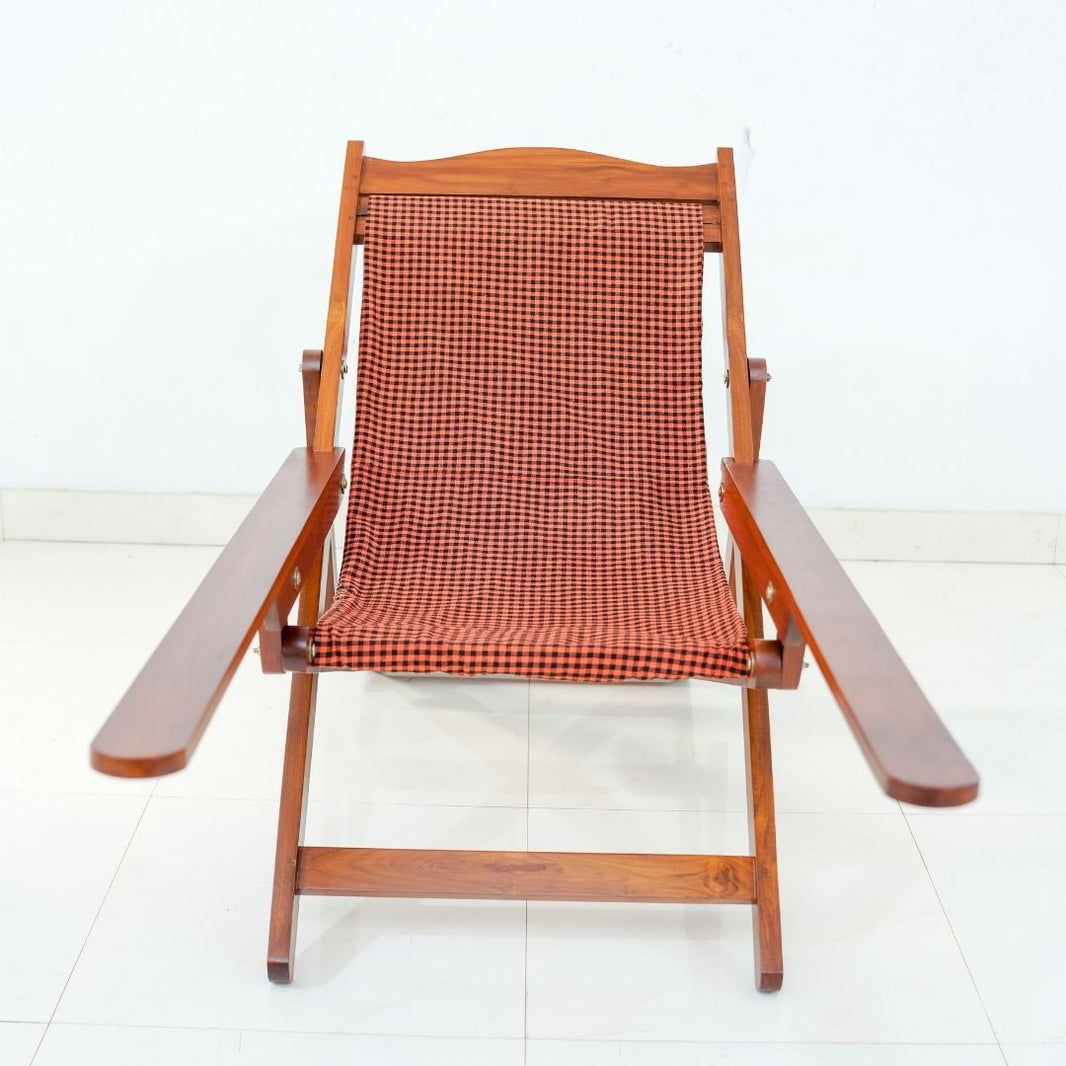 #A1 Easy Chair - Kerala Charukasera (Red Square)