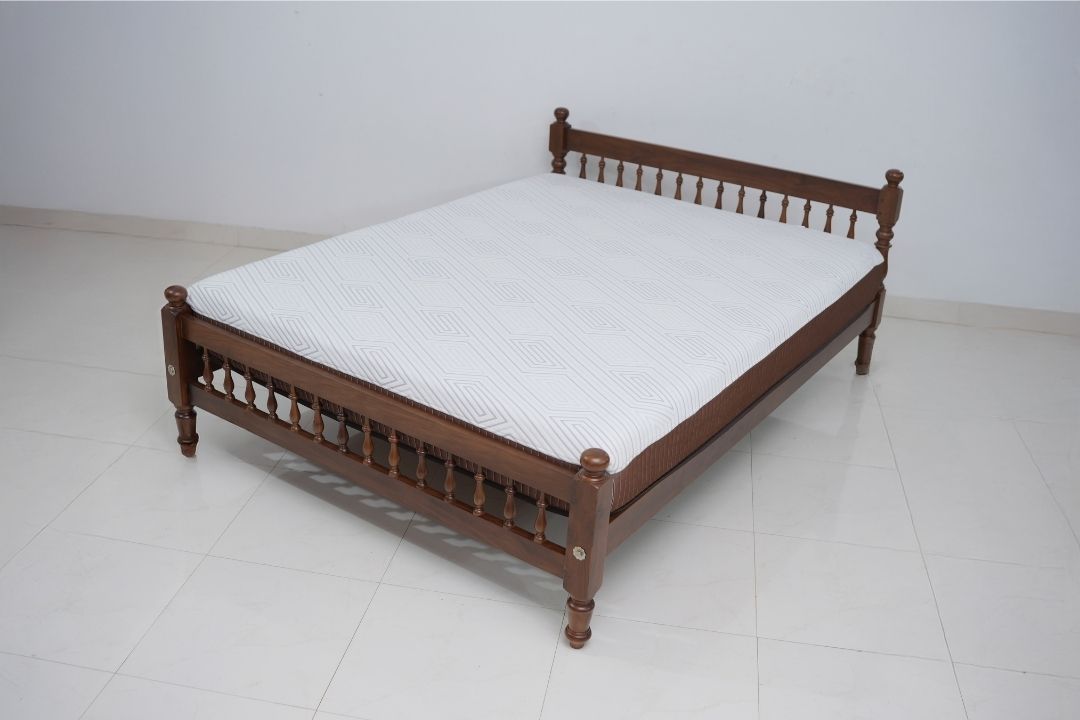 Elcipse Teakewood bedframe - King