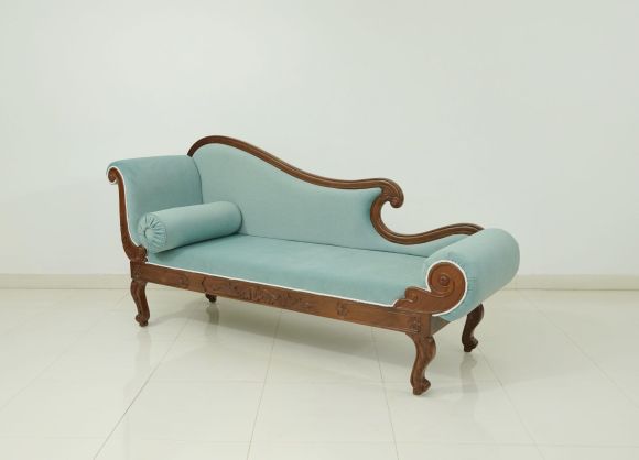 #A1 Primo Royal Arc – Teak Wood Diwan